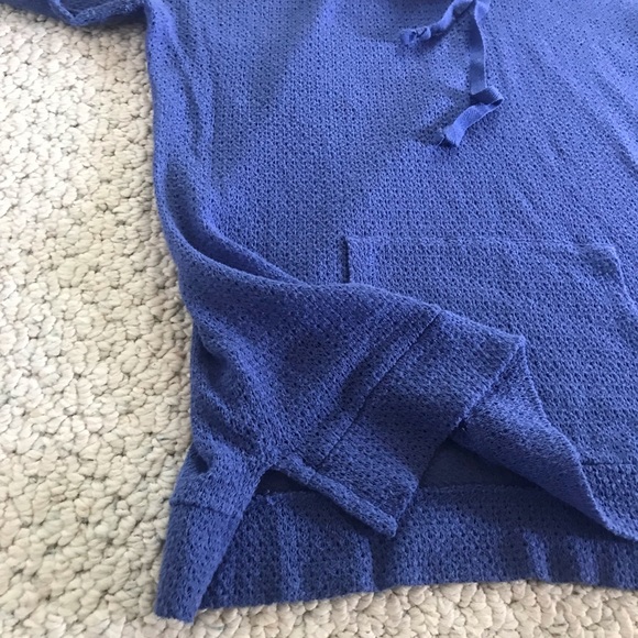 Gap Body Pull Over - Picture 6 of 13